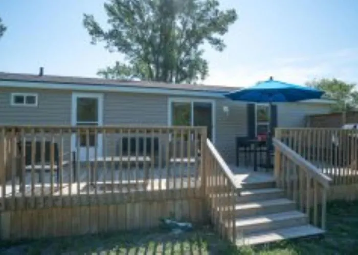 3 Bedroom Cottage Dragon Fly Drive 7